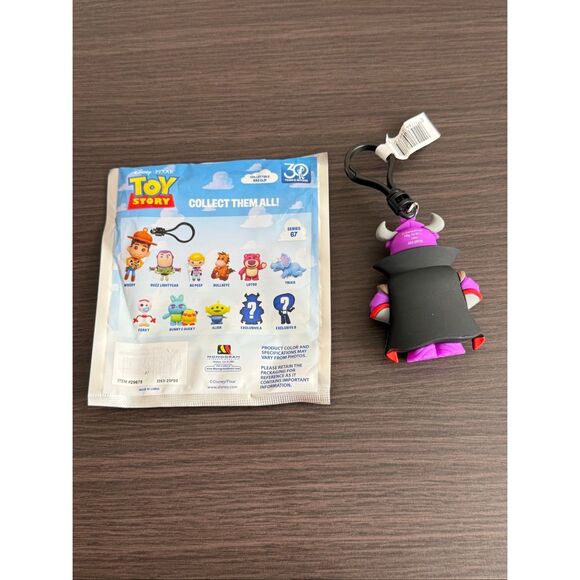 Disney Pixar Toy Story 30th Anniversary Bag Clip Keychain CHASE - Zurg - Picture 2 of 2